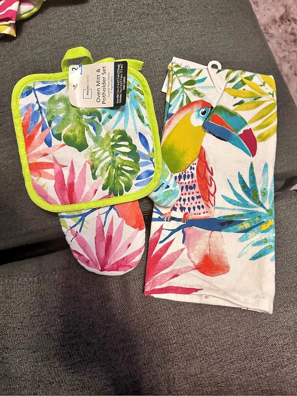 Mainstays Tropical Floral Kitchen Linens Set NWT